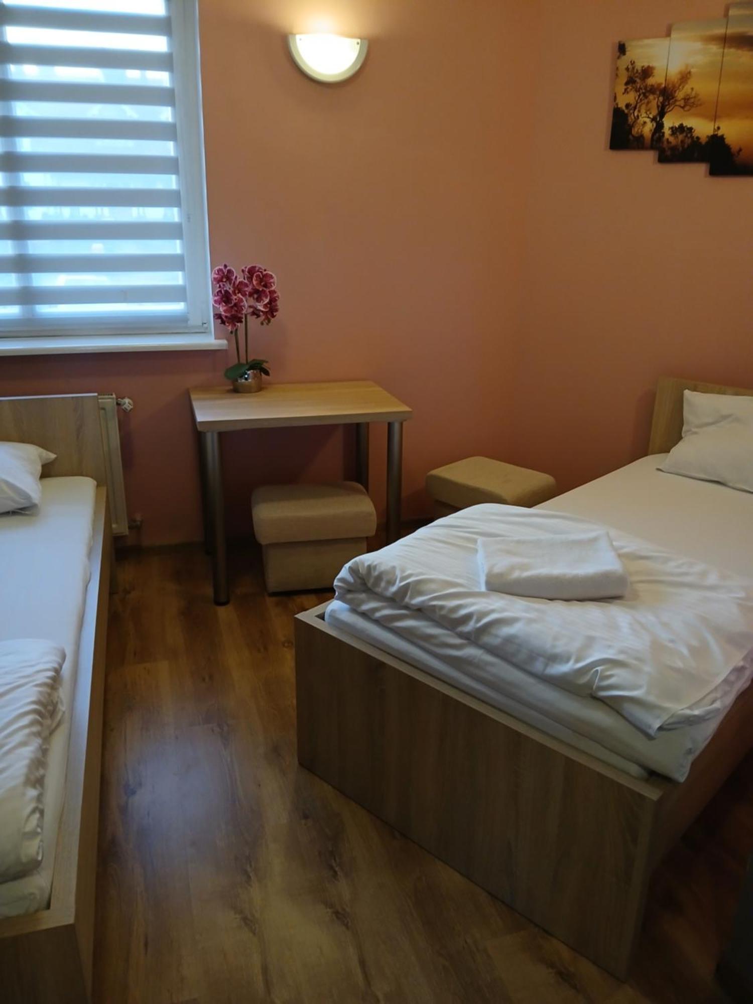 Bed and Breakfast Dom Brama Mazur Ostróda Exterior foto